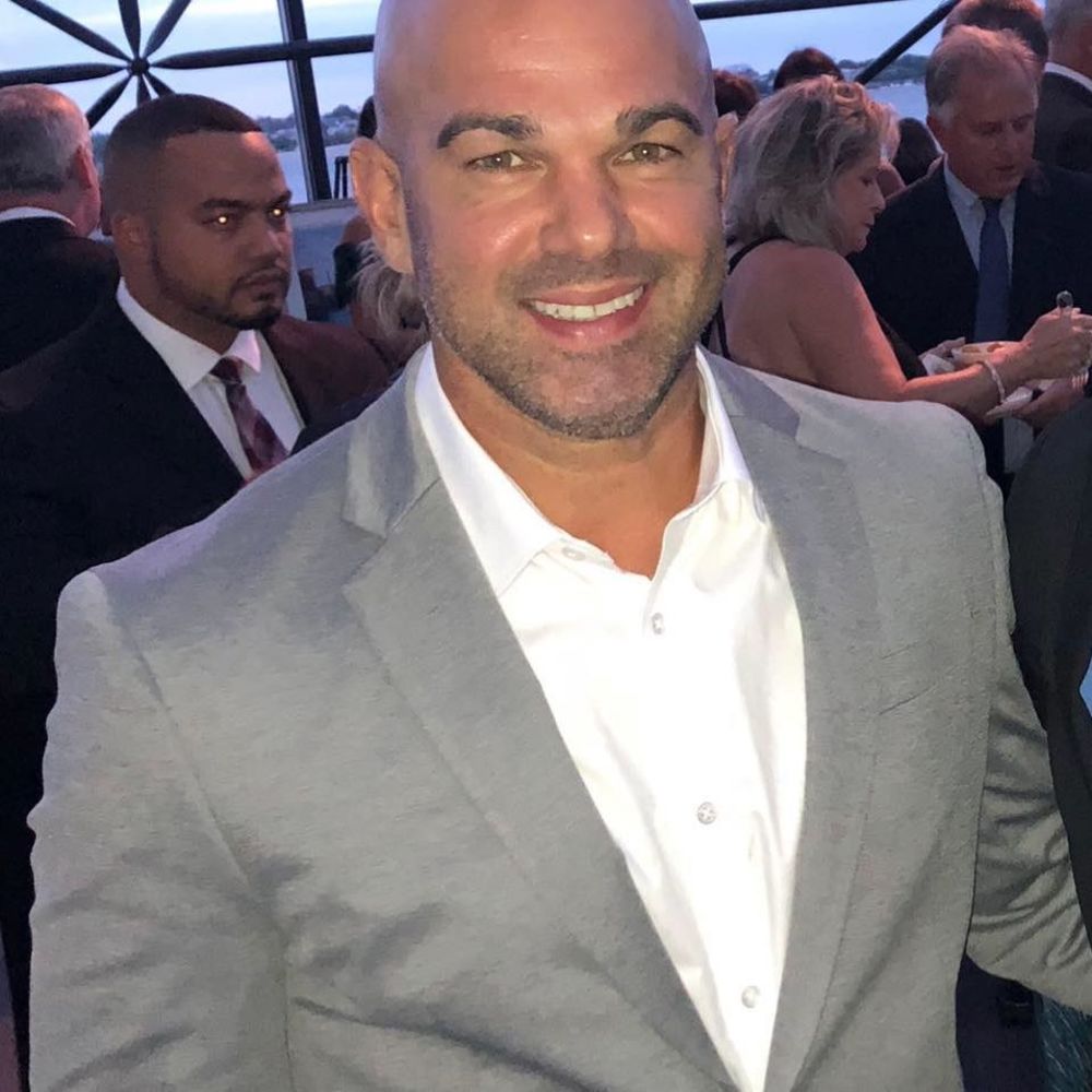 Meet your Posher, Eric